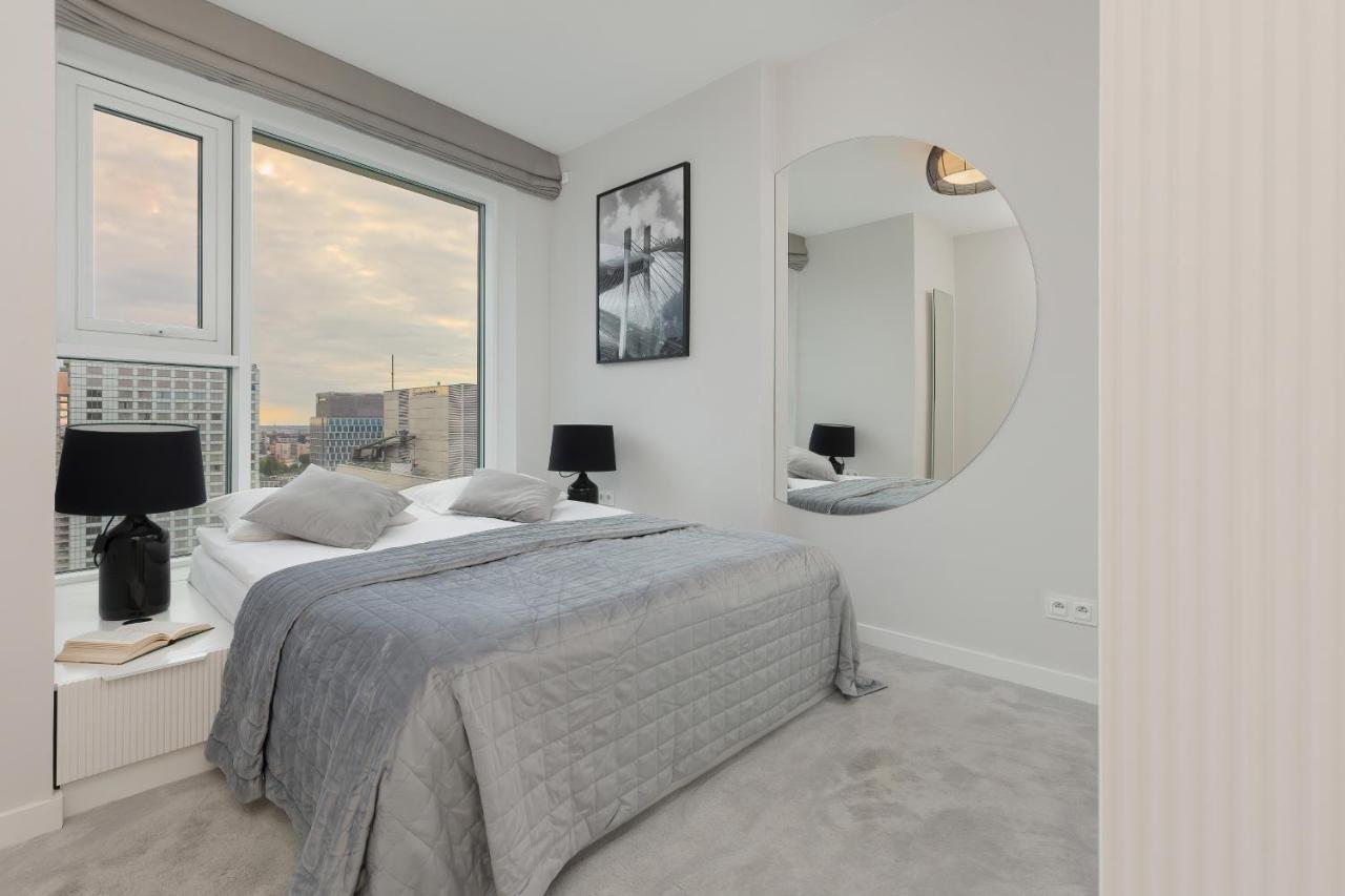 Luxurious Unique Tower With Skyline By Renters Prestige Appartamento *